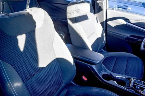 2023 Chevrolet Bolt EUV FWD LT