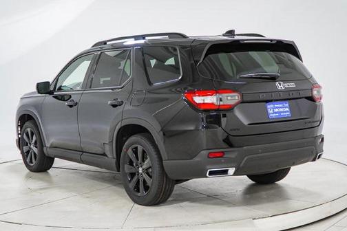 2025 Honda Pilot Black Edition