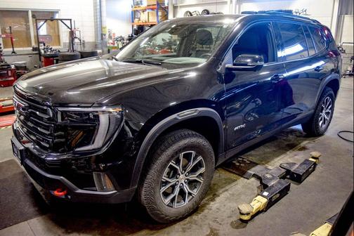 Ebony Twilight Metallic 2024 GMC Acadia AWD AT4