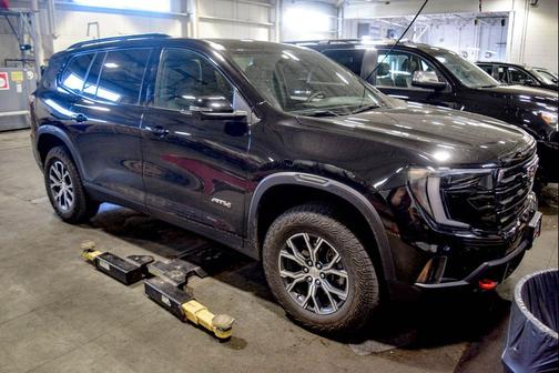 Ebony Twilight Metallic 2024 GMC Acadia AWD AT4