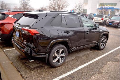 2021 Toyota RAV4 Prime SE