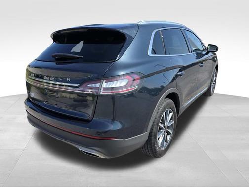 2021 Lincoln Nautilus STANDARD