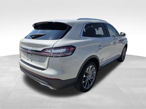 CERAMIC PEARL MET 3C 2023 Lincoln Nautilus RESERVE