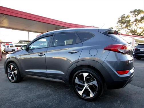 2016 Hyundai TUCSON Sport