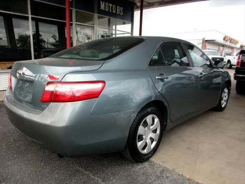 2009 Toyota Camry 4dr Sdn I4 Man (Natl)