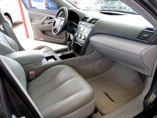 2009 Toyota Camry SE