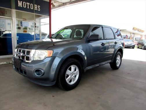 2011 Ford Escape XLS
