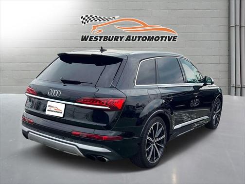 2022 Audi SQ7 4.0T Premium Plus