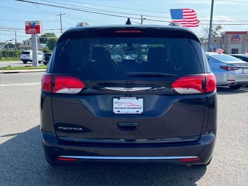 2019 Chrysler Pacifica Touring L
