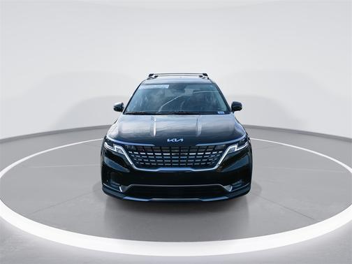 2024 Kia Carnival SX