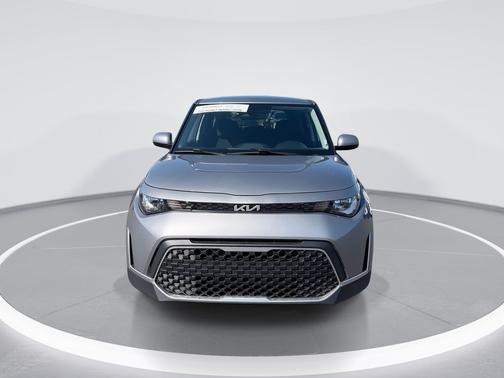Gray 2025 Kia Soul LX