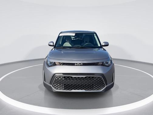 Gray 2025 Kia Soul LX