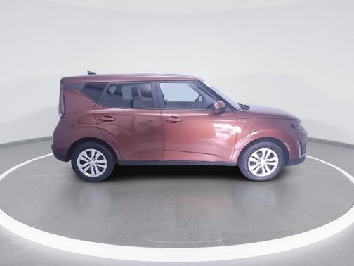Orange 2024 Kia Soul LX