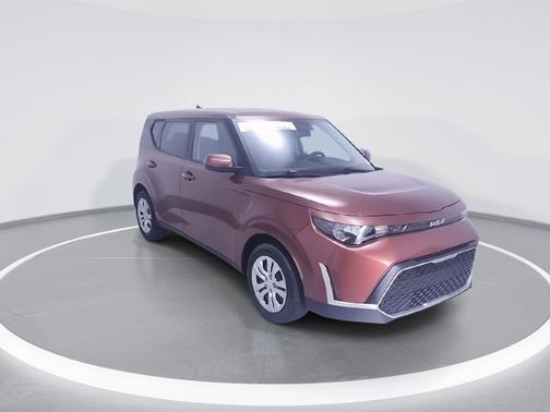 Orange 2024 Kia Soul LX