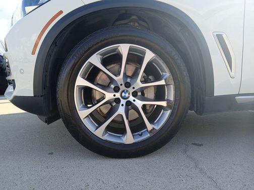 2021 BMW X5 sDrive40i