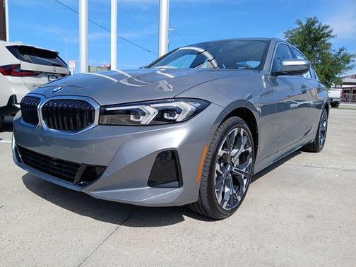 Skyscraper Grey Metallic 2026 BMW 330 330i