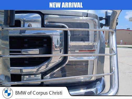 Iconic Silver Metallic 2022 Ford F-350 Lariat