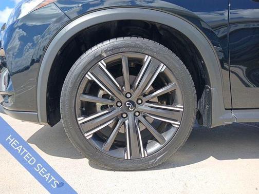 2022 INFINITI QX50 LUXE