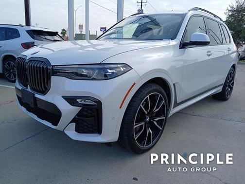 2022 BMW X7 xDrive40i