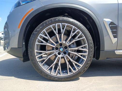 0c4w 2026 BMW X5 sDrive40i