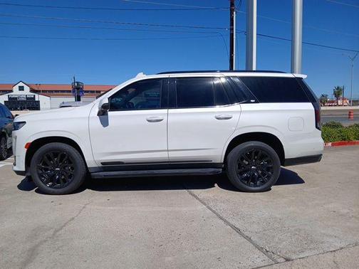 2023 Cadillac Escalade Sport