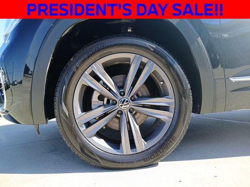 2021 Volkswagen Atlas 3.6L SE w/Technology