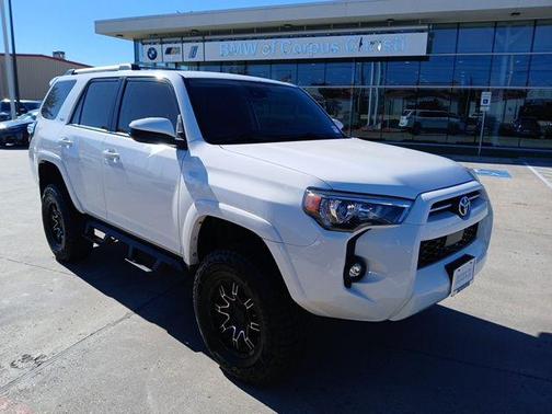 2022 Toyota 4Runner SR5