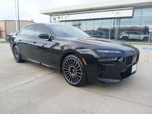 2024 BMW 760 i xDrive