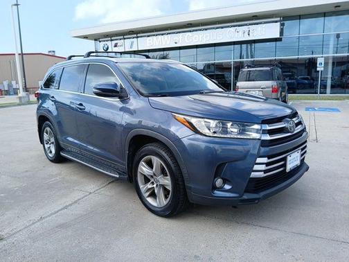 2017 Toyota Highlander Limited