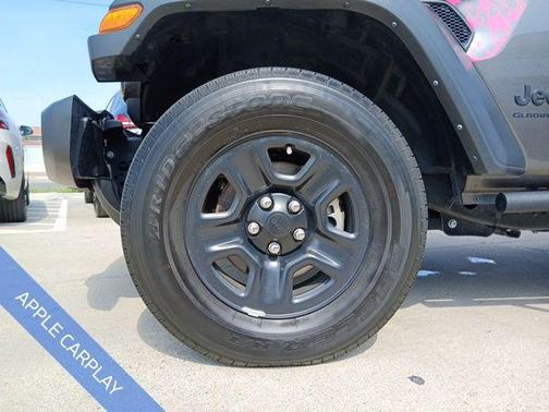 2024 Jeep Gladiator Sport
