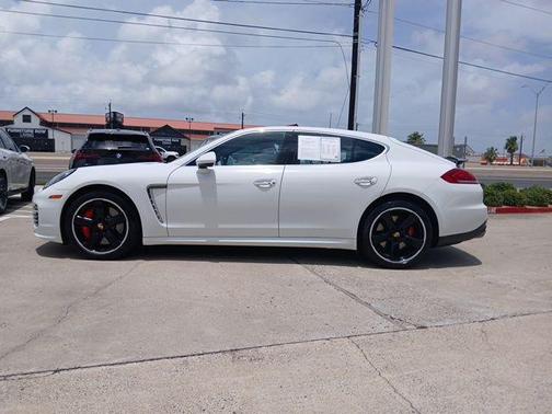 2015 Porsche Panamera Turbo