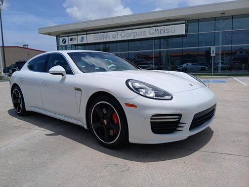 2015 Porsche Panamera Turbo