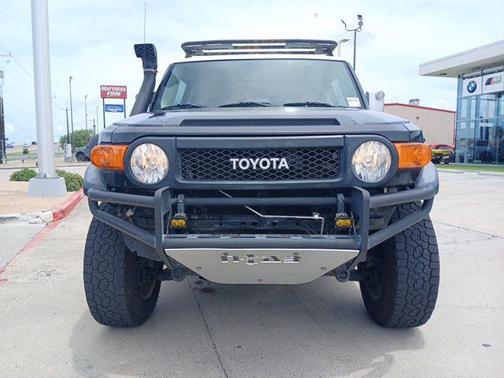 2010 Toyota FJ Cruiser Base