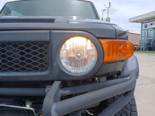 2010 Toyota FJ Cruiser Base