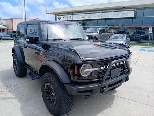 Shadow Black 2022 Ford Bronco Wildtrak