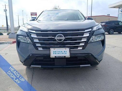 2024 Nissan Rogue Platinum