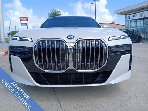 2024 BMW 740 i