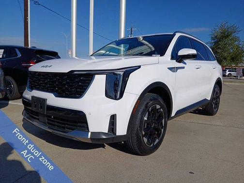 2024 Kia Sorento S