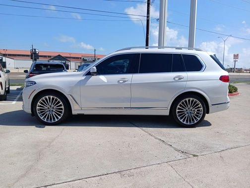 2019 BMW X7 xDrive40i