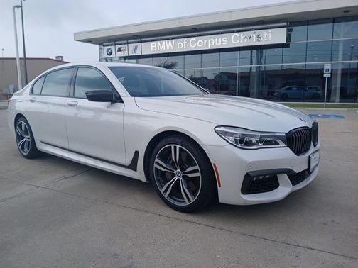 2019 BMW 750 I