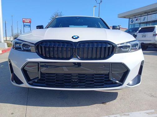 2025 BMW 330 i