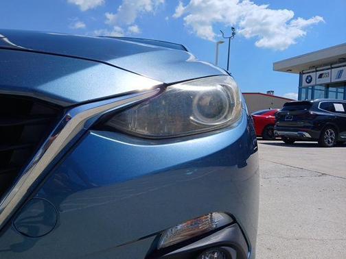 2016 Mazda Mazda3 i Touring