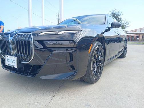 2024 BMW 760 xDrive
