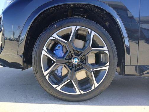 Black Sapphire Metallic 2026 BMW X1 M35i