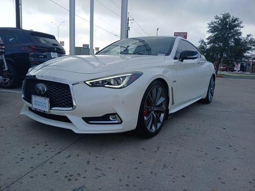 Majestic White 2019 INFINITI Q60 3.0t Red Sport 400