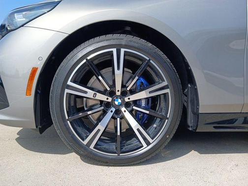 0c4a 2026 BMW 530 530i