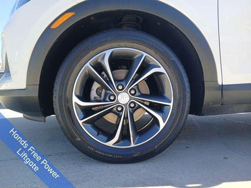 2022 Buick Encore GX Select