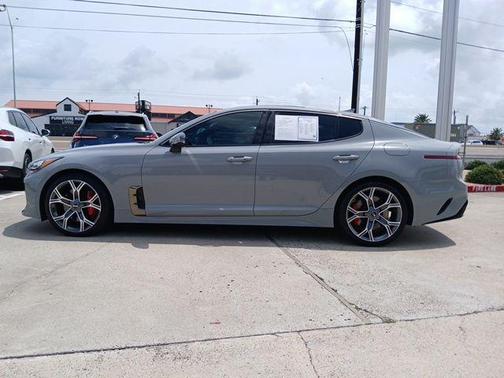 2021 Kia Stinger GT2