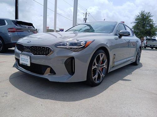 2021 Kia Stinger GT2