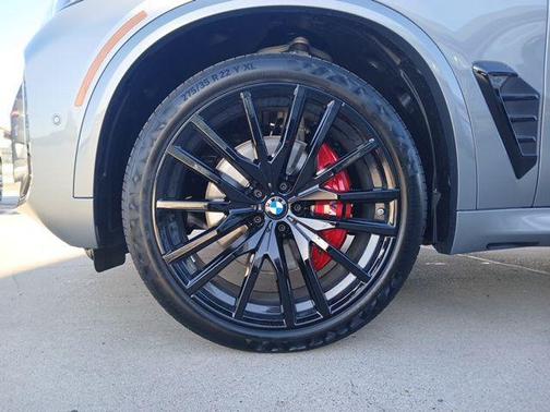 Skyscraper Grey Metallic 2026 BMW X5 sDrive40i